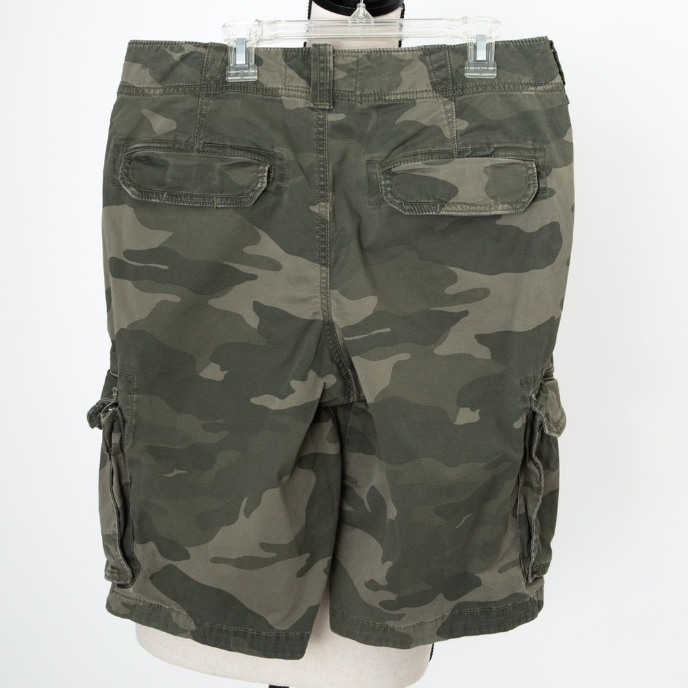 Camouflage cargo style shorts Hollister Cali Longboard Fit Bermuda length 30 - Picture 2 of 11